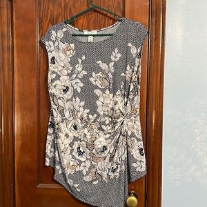 White House Black Market Blouse